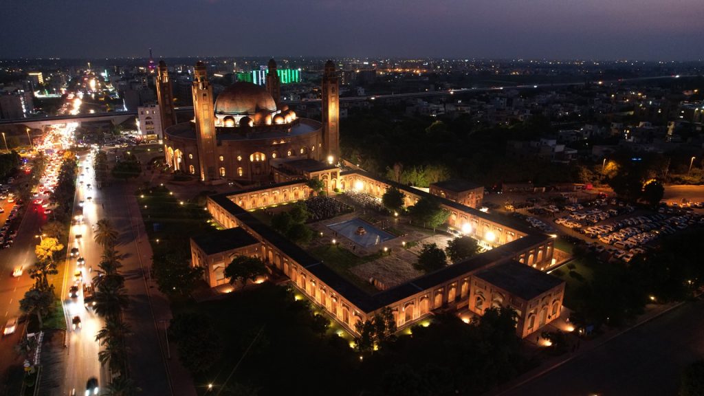 Grand Jamia Masjid BTL